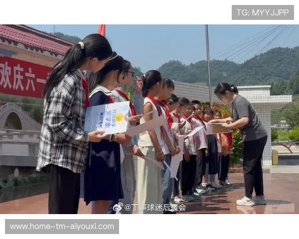 球员带队公益行融洽球迷关系提升形象