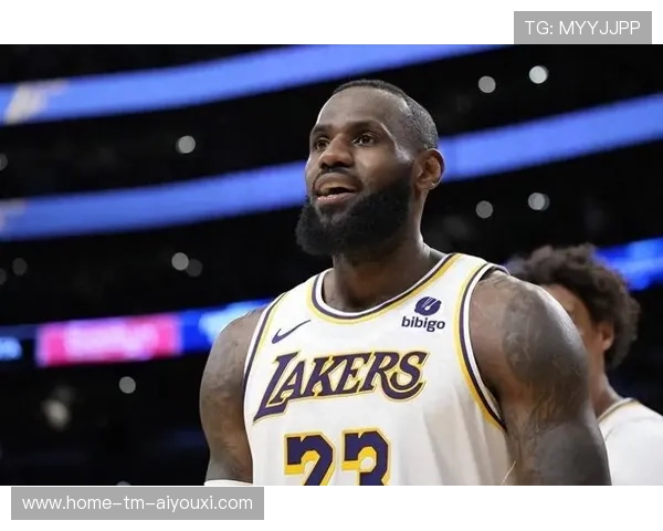 詹姆斯被曝豪门争抢可能影响更衣？篮球巨星的背后风云